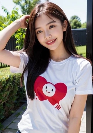 何かしらのポーズ, 女性, 笑う, Tシャツ